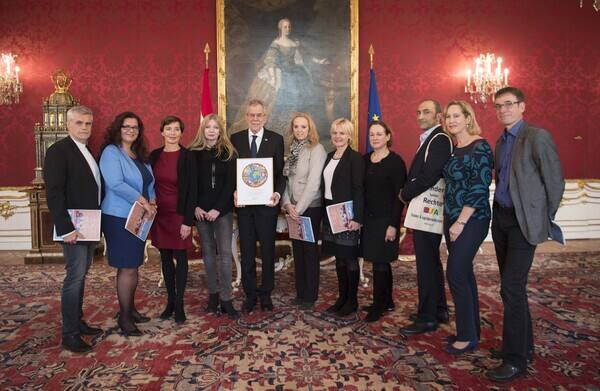 Arbeitsgespräch bei Bundespräsident Alexander Van der Bellen mit den österreichischen Kinder- und JugendanwältInnen