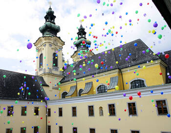 Luftballonstart beim Kinderrechtefest