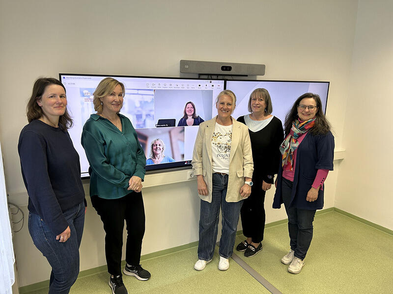 Foto Abschlusspräsentation Kinderanwlatliche Vertrauensperson